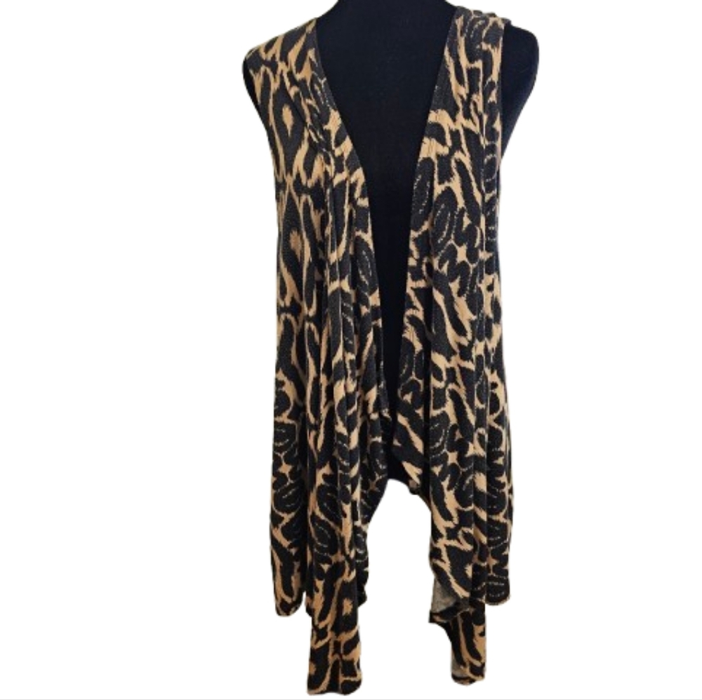 Alona Rose Long Black and Tan Print Vest